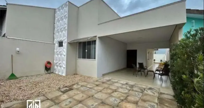 Casa com 2 quartos à venda na Rua dos Mamoeiros, 2525, Jardim Paraíso, Sinop