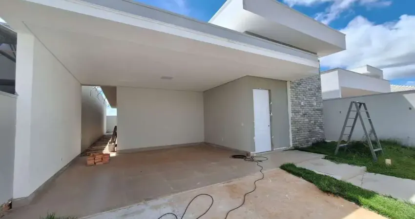 Casa com 3 quartos à venda na Rua 5, 8478, Jardim Morumbi, Sinop