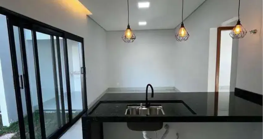 Casa com 3 quartos à venda na Rua das Avencas, 521, Setor Comercial, Sinop