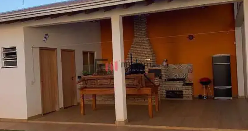 Casa com 3 quartos à venda no Califórnia, Londrina 