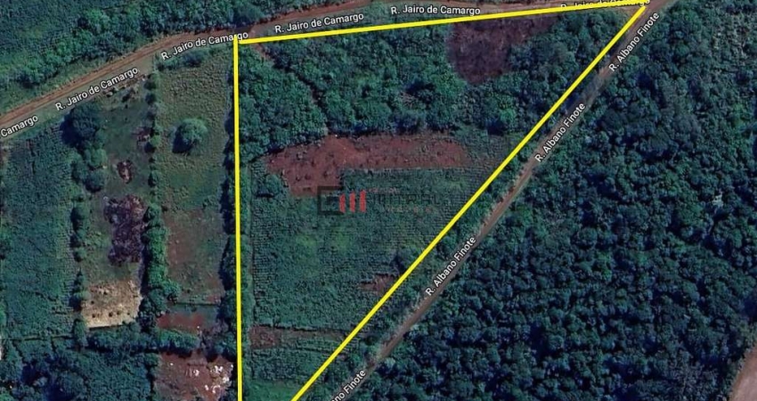 TERRENO RESIDENCIAL (ZR 2) com 14.120 m2 à venda - R$. 700.000,00, entre as Ruas Albano Finotti e J