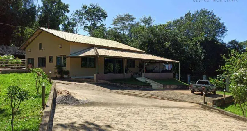 Chácara com 5 dormitórios à venda, 4887 m² por R$ 2.500.000,00 - Condomínio de Chácaras Countryville - Hidrolândia/GO