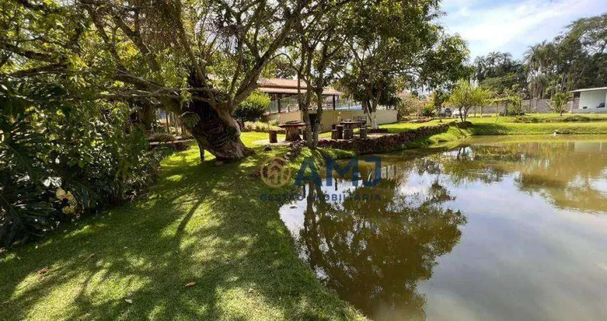 Chácara no condomínio miraflores - lazer e privacidade em um lugar - porteira fechada