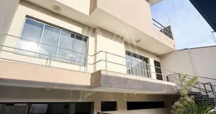 Sobrado com 5 dormitórios à venda, 430 m² por R$ 1.850.000,00 - Vila Metalúrgica - Santo André/SP