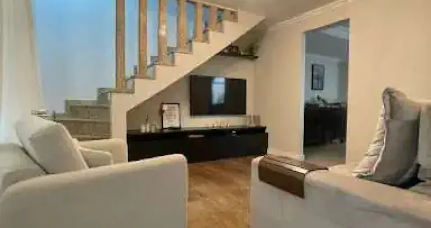 Sobrado com 3 dormitórios à venda, 234 m² por R$ 850.000,00 - Vila Camilópolis - Santo André/SP