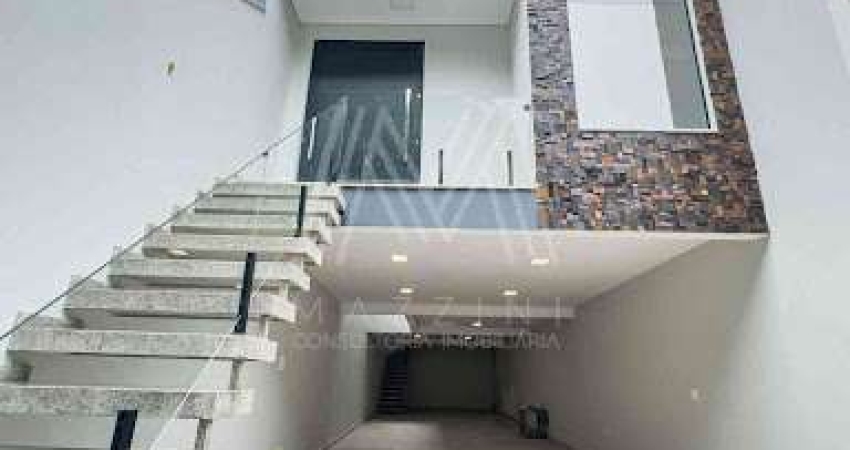 Sobrado com 3 dormitórios à venda, 248 m² por R$ 1.325.000,00 - Parque São Vicente - Mauá/SP