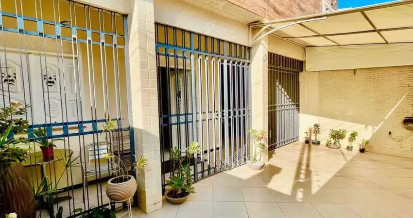 Casa com 4 quartos à venda na Rua João de Souza Leal, 42, Jabotiana, Aracaju