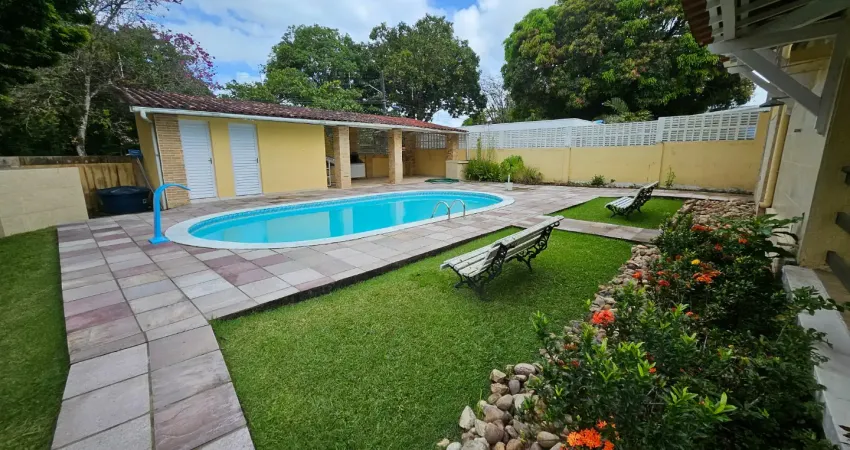 Vendo linda casa no condomínio em aldeia (parque cedros) km 7.5