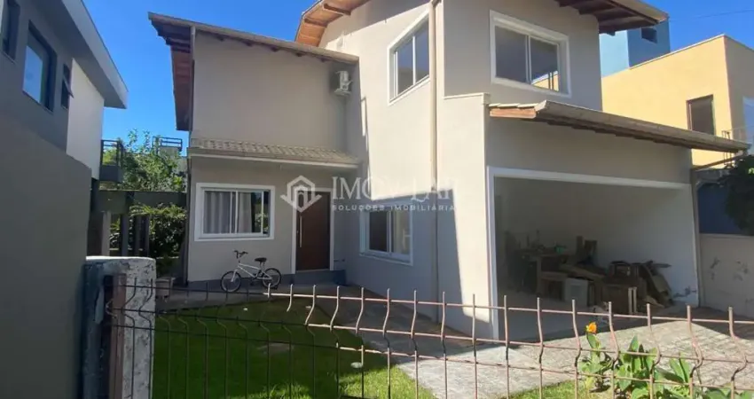 Casa para Venda em Florianópolis, Campeche, 4 dormitórios, 1 suíte, 3 banheiros, 2 vagas