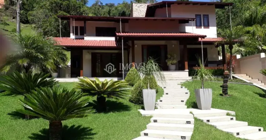 Casa para venda em angelina, centro, 6 dormitórios, 2 suítes, 2 banheiros, 2 vagas