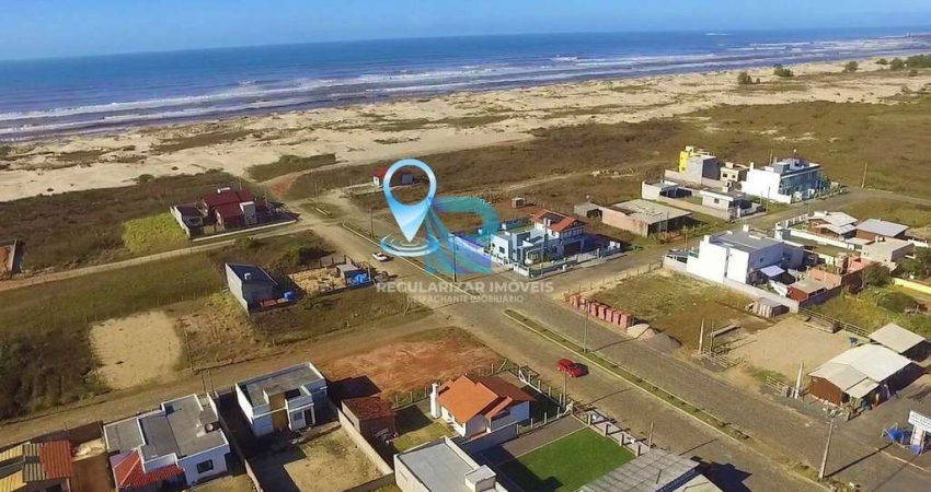 Terreno próximo da beira mar