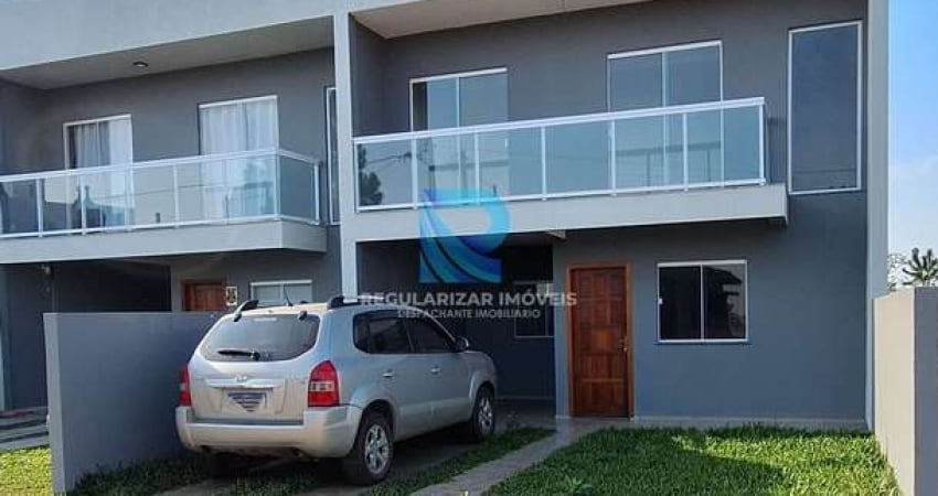 Sobrado aconchegante no bairro Novo Passo com três dormitórios