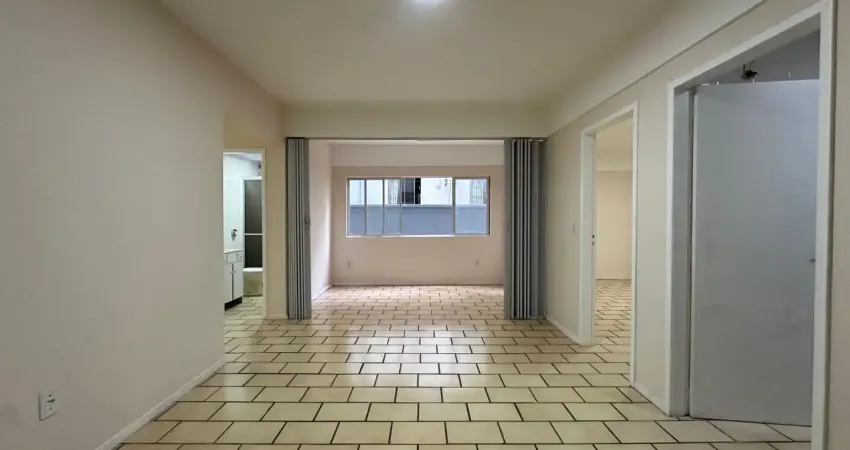 Apartamento com 3 quartos à venda na Rua 208, 127, Meia Praia, Itapema