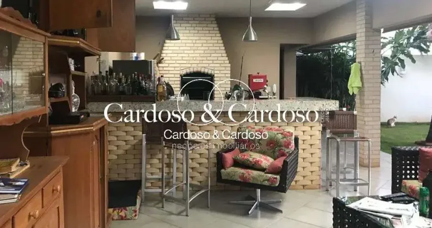 Casa à venda na Osvaldo Cruz, 172, Centro, Ibiporã