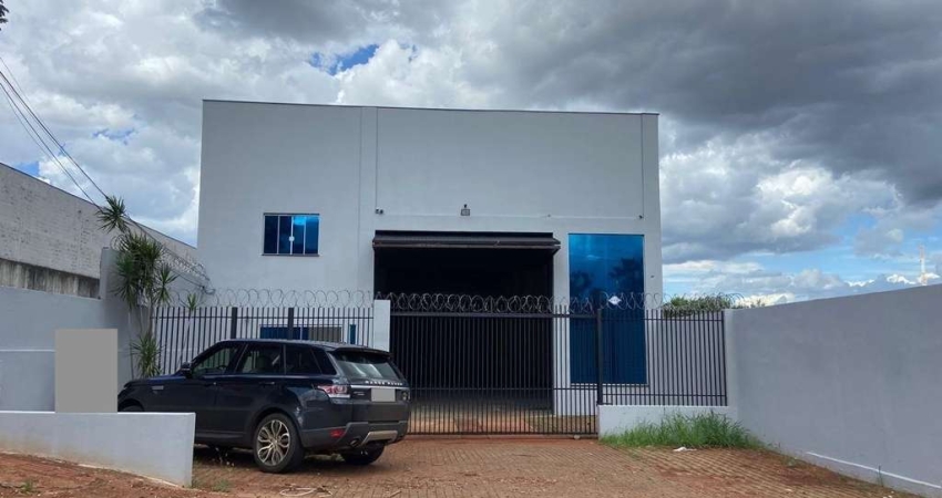 Barracão / Galpão / Depósito para alugar na Winston Churchil, 412, Andes, Londrina