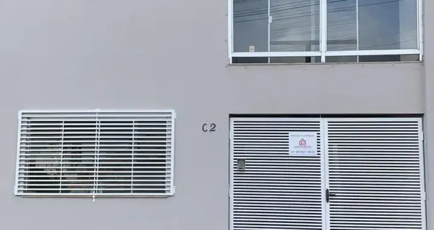 Casa com 3 quartos à venda na Praça Pimentel Duarte, Rochedo, Conselheiro Lafaiete