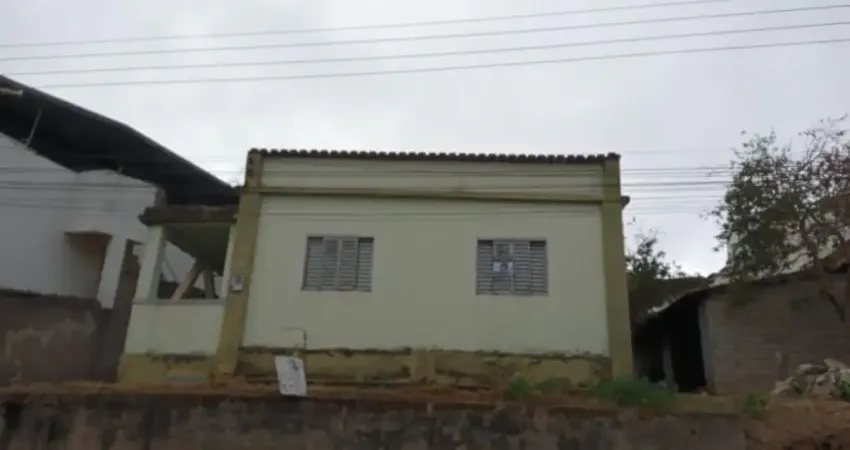 Casa com 2 quartos à venda no Lourdes, Conselheiro Lafaiete 