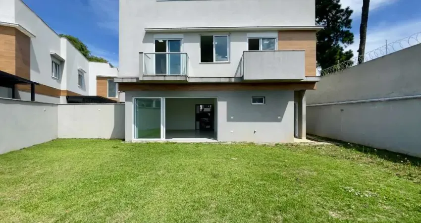 Casa no condomínio Alto Padrão para venda com 3 quartos, sendo 3 suítes , 183m²