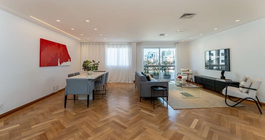 Apartamento tipo para venda com 2 quartos, sendo 2 suítes, 143m²