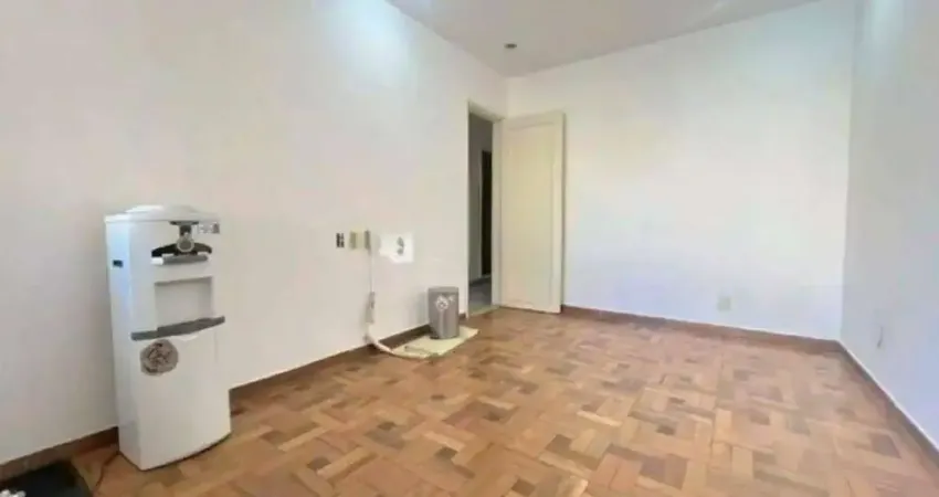 Apartamento com 3 quartos para alugar, 100 m² por R$ 2.148,00/mês - Centro - Juiz de Fora/MG