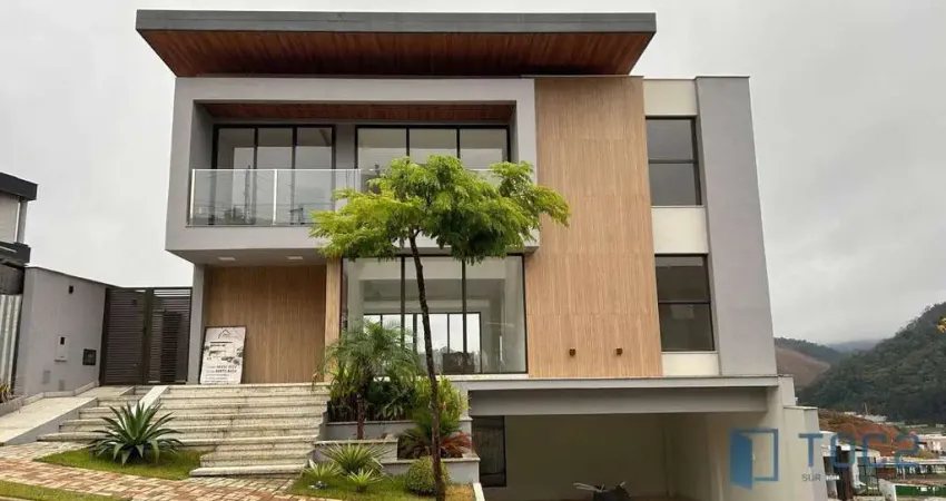 Casa com 4 quartos/suítes à venda, 392 m² por R$ 2.250.000 - Condomínio Estrela Alta - Juiz de Fora/MG