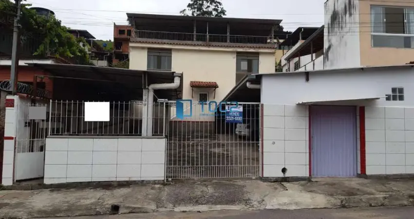 Cobertura com 2 quartos, terraço, 2 vagas, à venda, 78 m² por R$ 250.000 - Bandeirantes - Juiz de Fora/MG