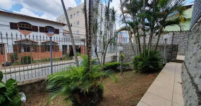 Casa com 3 quartos, sendo uma suíte, à venda, 122 m² por R$ 750.000 - São Mateus - Juiz de Fora/MG