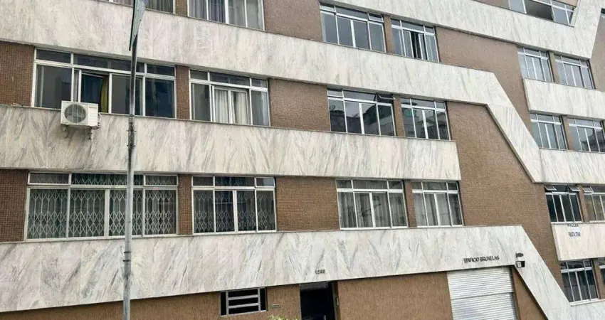 Apartamento com 3 quartos, sendo uma suíte para alugar, 129 m² por R$ 2.387/mês - Centro - Juiz de Fora/MG