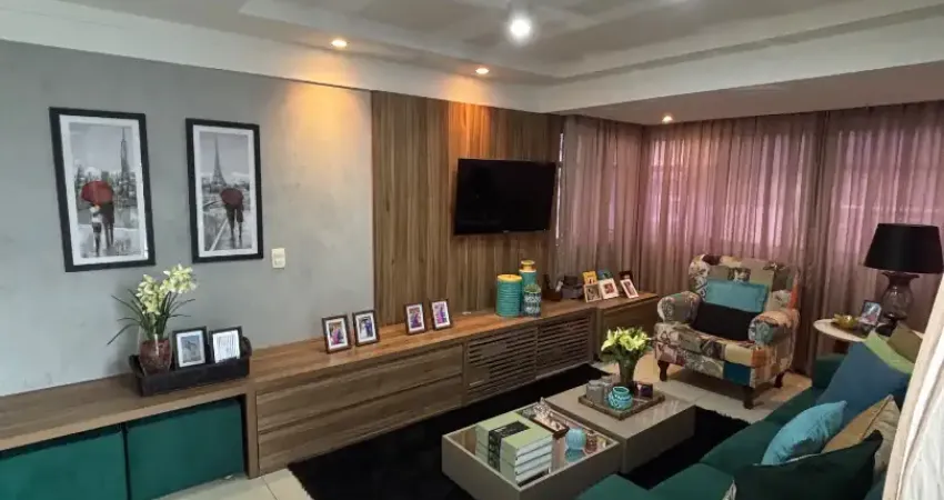 Apartamento de 3 quartos reformado em petrópolis - edifício café filho