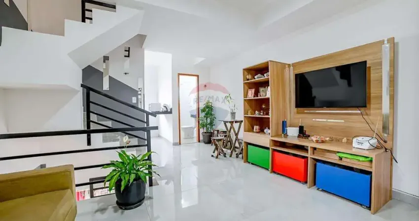 Casa à venda, 2 suítes , terraço, garagem e área multiuso no bairro aeroporto