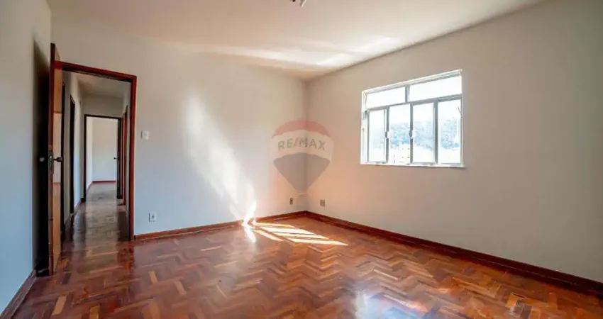 Apartamento com 3 quartos à venda na Rua Moraes e Castro, 391, Alto dos Passos, Juiz de Fora