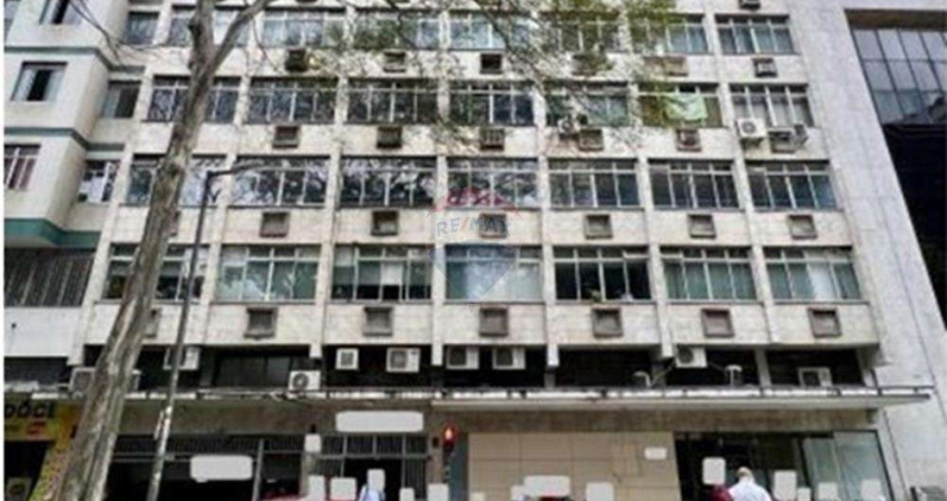 Sala comercial à venda no Centro, Juiz de Fora 