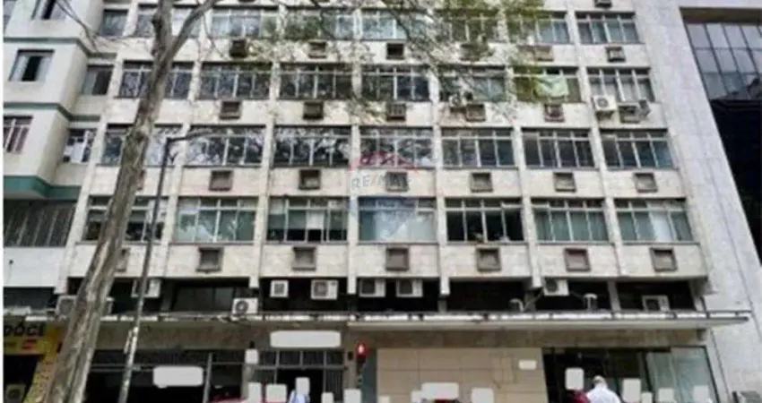 Sala comercial à venda no Centro, Juiz de Fora