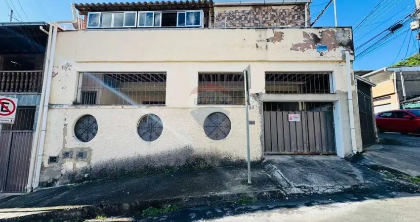 Casa com 2 quartos à venda na Rua Guimarães Rosa, 193, Cidade do Sol, Juiz de Fora