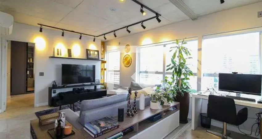 Apartamento à Venda - Vila Olímpia, 1 Quarto,  74 m2