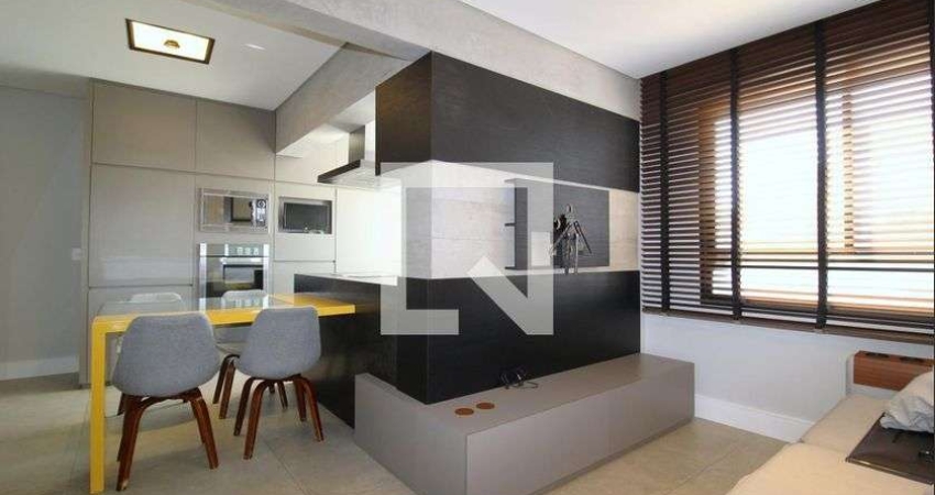 Apartamento à Venda - Vila Olímpia, 1 Quarto,  70 m2