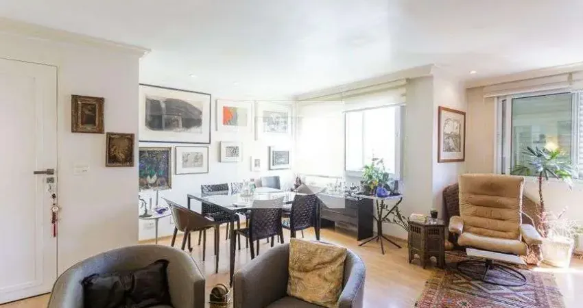 Apartamento à Venda - Vila Nova Conceição, 2 Quartos,  80 m2