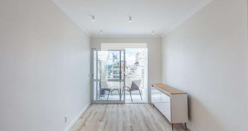 Apartamento à Venda - Vila Madalena, 2 Quartos,  77 m2
