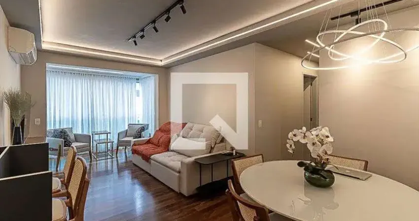 Apartamento à Venda - Vila Nova Conceição, 2 Quartos,  68 m2