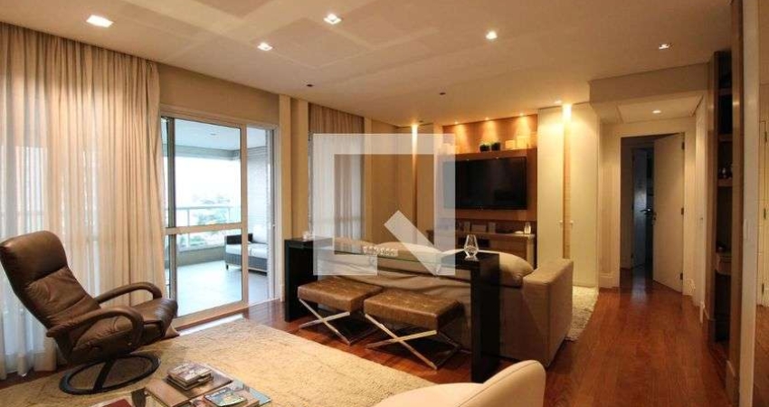 Apartamento à Venda - Campo Belo, 3 Quartos,  161 m2