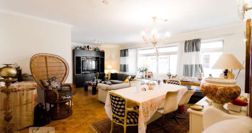 Apartamento à Venda - Bela Vista, 3 Quartos,  145 m2