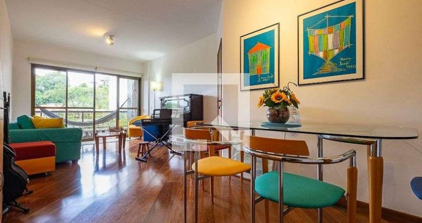 Apartamento à Venda - Vila Madalena, 3 Quartos,  124 m2
