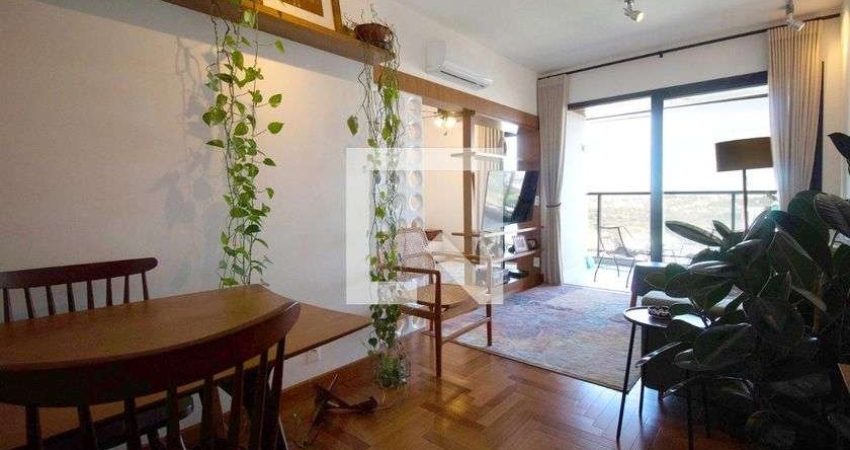 Apartamento à Venda - Vila Madalena, 2 Quartos,  60 m2