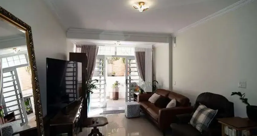 Apartamento à Venda - Bela Vista, 3 Quartos,  168 m2
