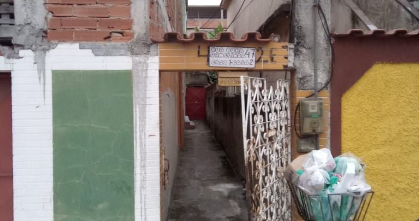 Casa com 1 quarto para alugar na Rua Dona Ormelinda, 47, Andrade Araújo, Nova Iguaçu
