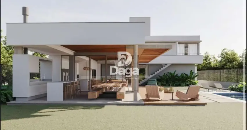 Casa Alto Padrão em Vargem do Bom Jesus, Florianópolis/SC