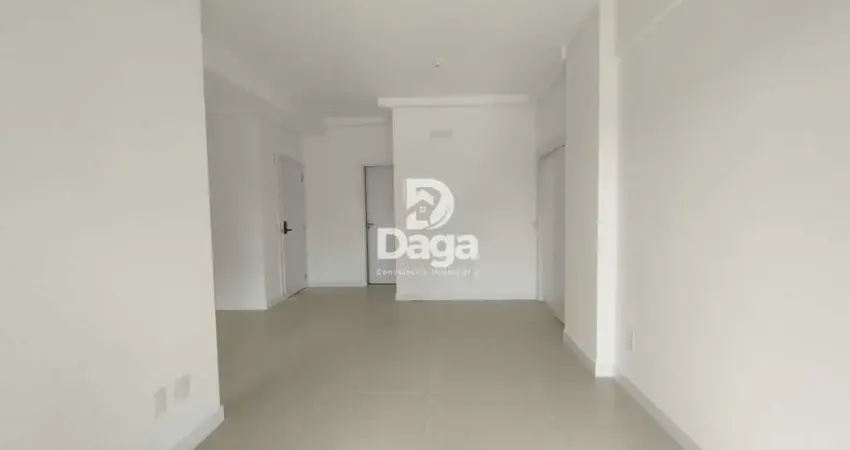 Apartamento na agronômica, 2 dormitórios, sendo 2 suites - florianópolis/sc