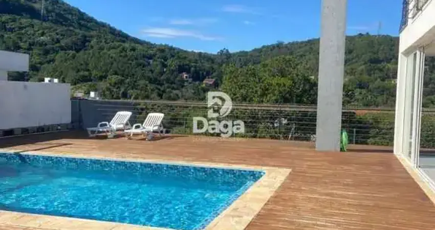 Casa com 4 quartos à venda no Itacorubi, Florianópolis 