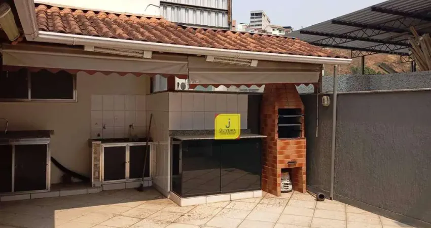 Cobertura com 3 dormitórios à venda, 100 m² por R$ 370.000,00 - Santa Cecília - Juiz de Fora/MG