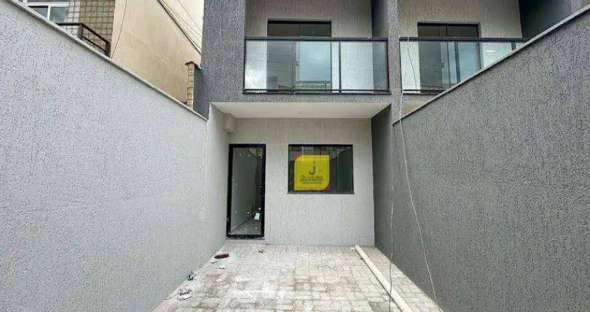Casa com 2 quartos, garagem e quintal no Santa Isabel